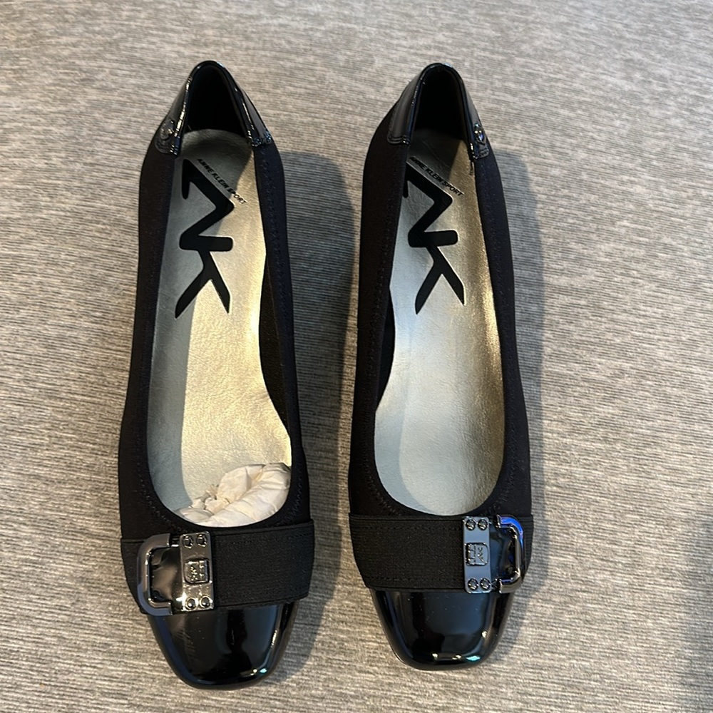 COPY - Anne Taylor sport wedge